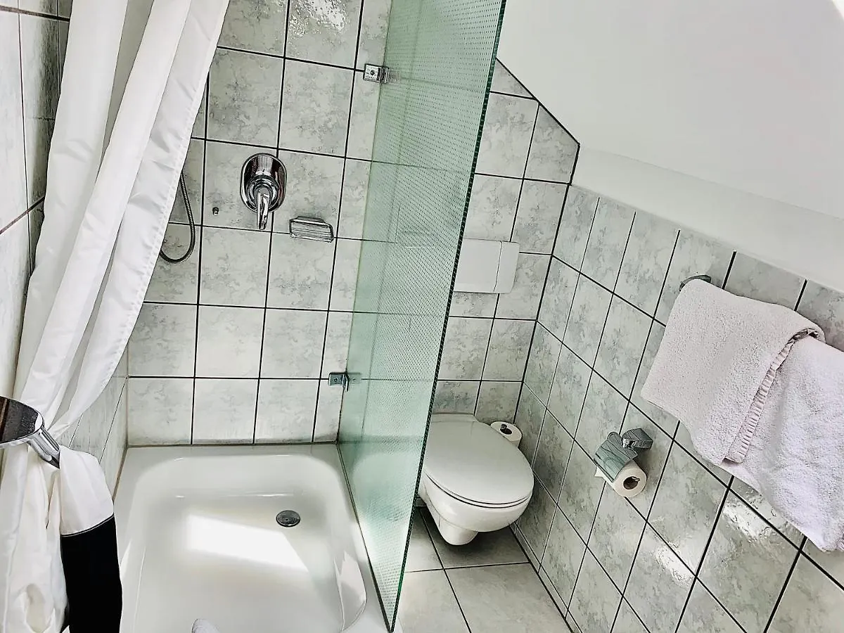 *** Gæstehus Gaestehaus Hohe Tannen Garmisch-Partenkirchen Tyskland