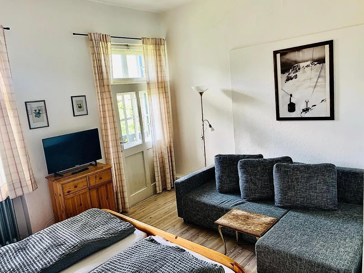 Gaestehaus Hohe Tannen Garmisch-Partenkirchen Tyskland