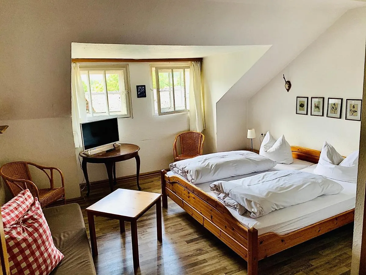 Gaestehaus Hohe Tannen Garmisch-Partenkirchen 3*,