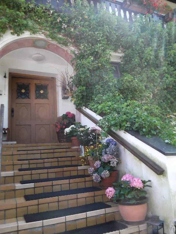 Gaestehaus Hohe Tannen جارمش بارتنكيرشن بيت ضيافة جارمش بارتنكيرشن
