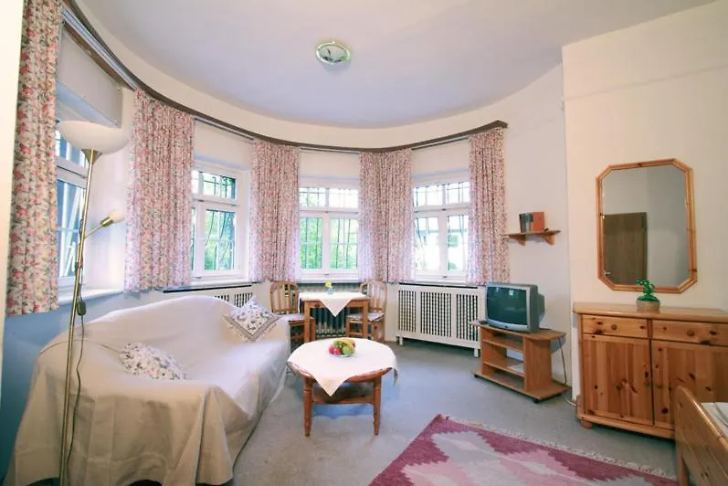 Gaestehaus Hohe Tannen جارمش بارتنكيرشن 3*, جارمش بارتنكيرشن ألمانيا