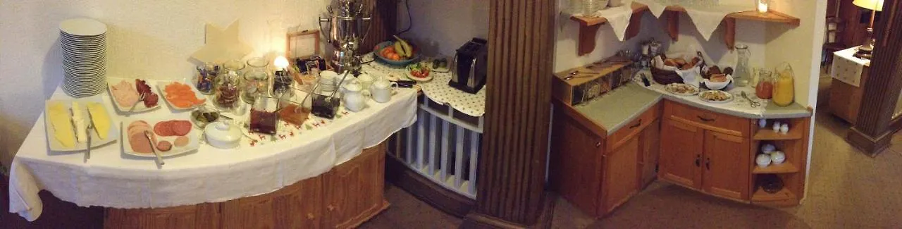 Gaestehaus Hohe Tannen جارمش بارتنكيرشن ألمانيا